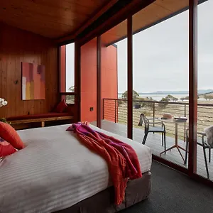 Iron Creek Bay Estate Hotel Sorell